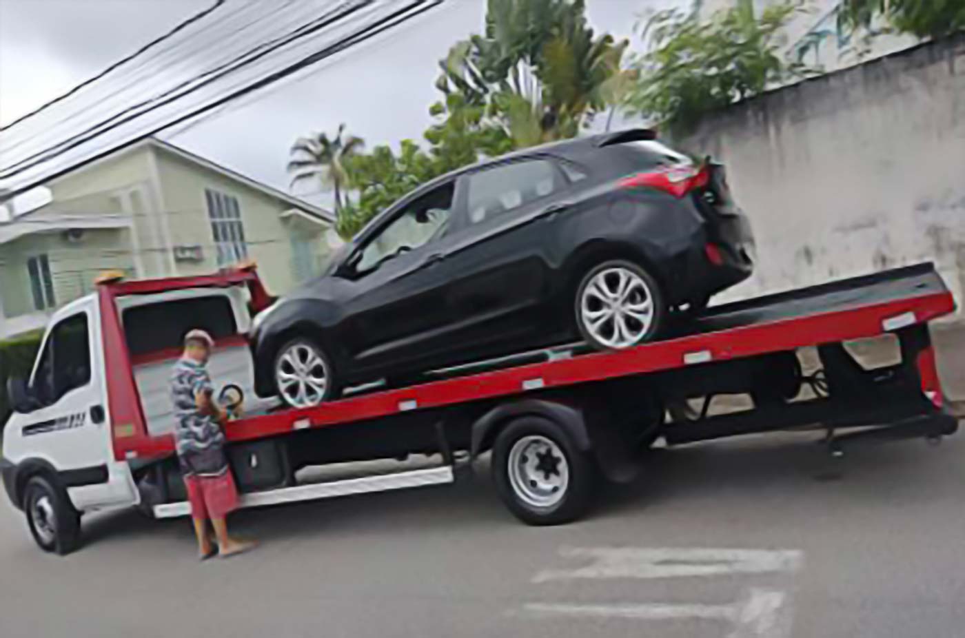 Serviço de transporte de maquinário pesado, guincho 24 horas em São Roque e Votorantim, SP.